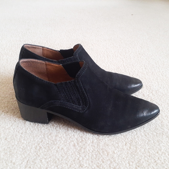 Frye pointed toe black leather ankle booties - Picture 2 of 8
